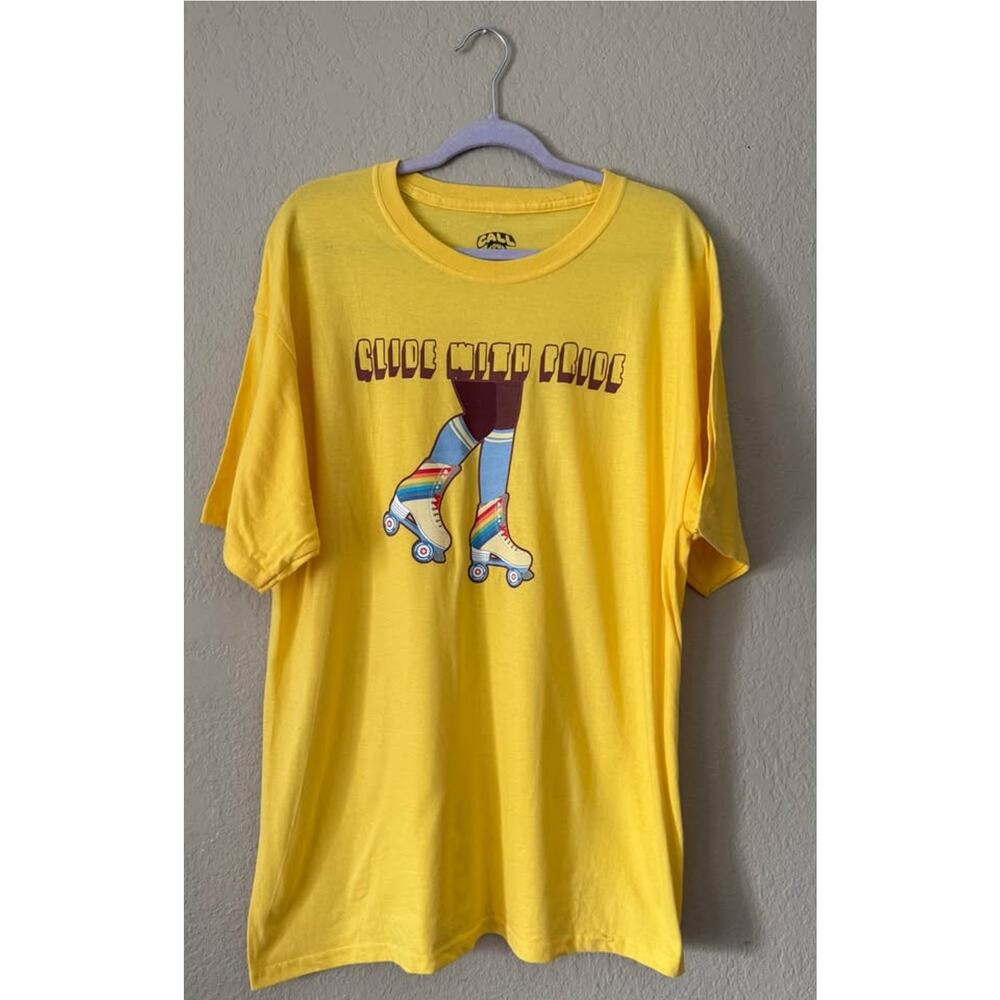 Glide With Pride Tee XL Yellow LBGTQ